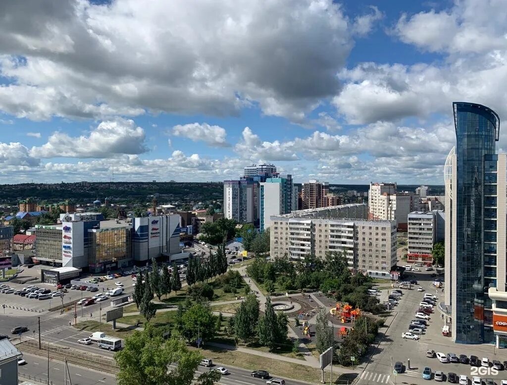 Пр красноармейский барнаул. Сити центр Барнаул. Красноармейский проспект 47а Барнаул. Барнаул Красноармейский проспект 51а. Сити центр Барнаул фото.