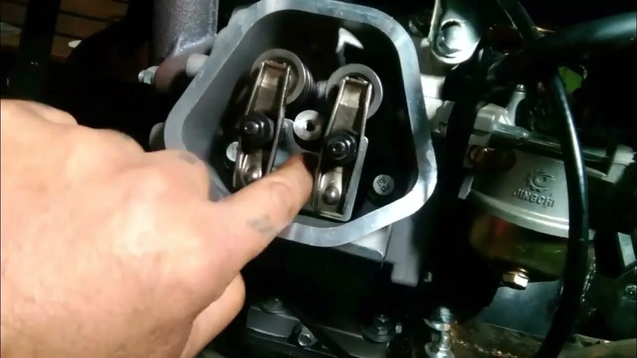 Как снять клапана на мотоблоке Личный опыт BMW R1100GS 1998 Регулировка зазоров клапанов и коромысел / БайкПо
