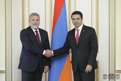 Армения перу