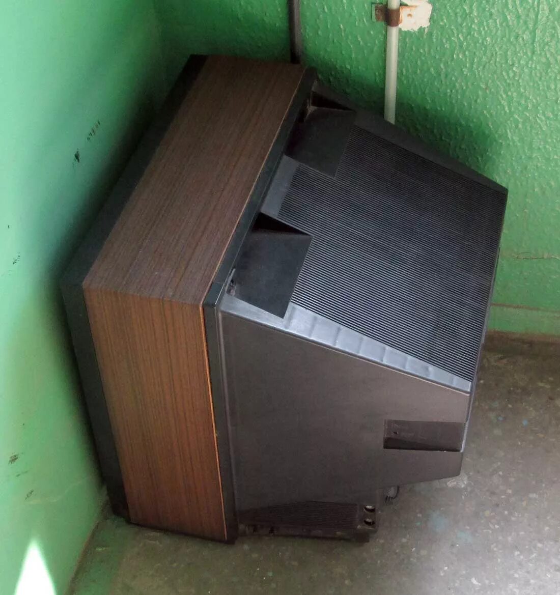 1 цветной телевизор альфа. Телевизор альфа цветной. Альфа 51. Альфа 51. Альфа ц 280 телевизор.