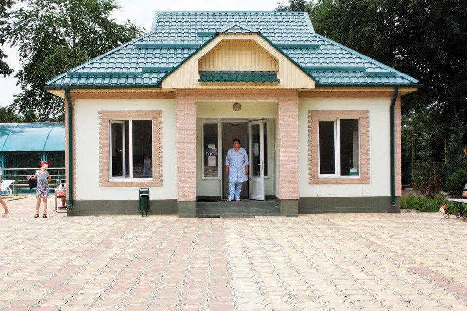 Горный родник нальчик цены. Горный Родник Нальчик. Санаторий Нальчик Родник. Г.Нальчик Кабардино-Балкарская Республика санаторий горный Родник. Санаторий горный Родник.