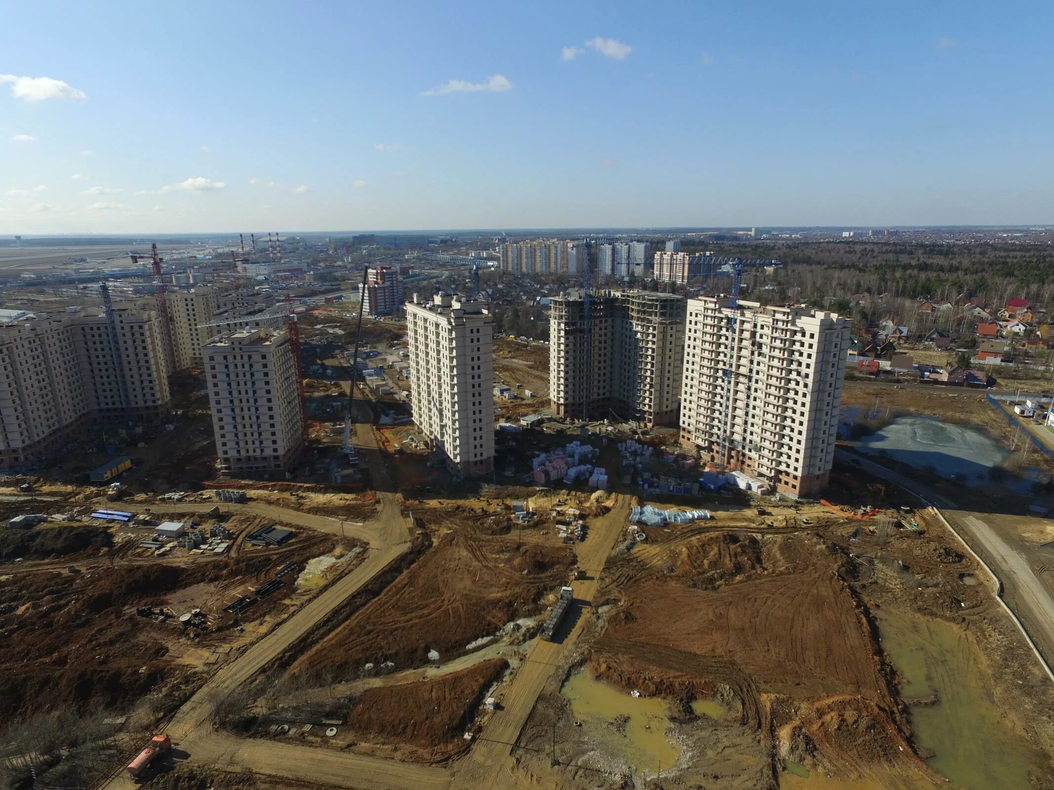 Жилой комплекс новое внуково. Новое внуково москва отзывы. Новое внуково корпус 17. Гринвич екатеринбург стройка. Новое внуково самолет кокошкино.