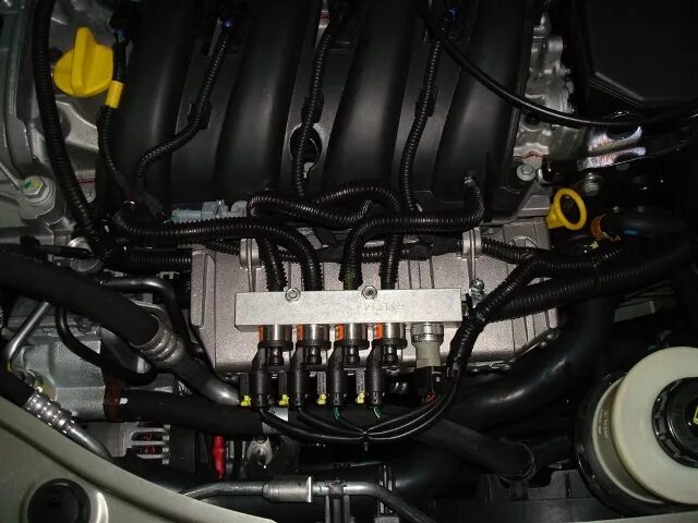 система кондиционера рено логан 1. рация в машину киа рио 2. кондиционер рено логан 1. форсунки гбо рено логан 8 клапанная. гбо на renault logan 1.