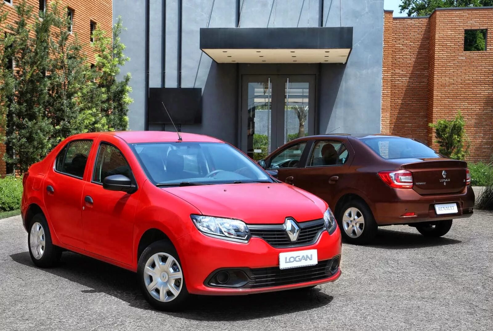 Ренаулт Логан. Renault Logan 2. Новый Рено Логан. Renault Logan 8. Машина рено б у