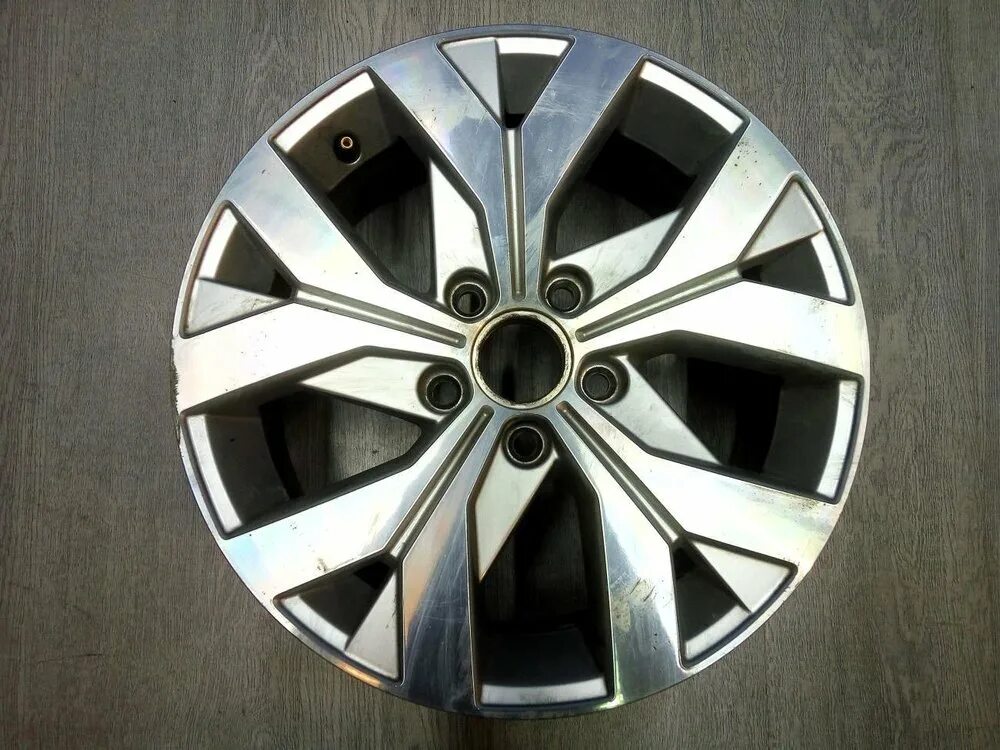 Диск vw 5. 5ja601025p fl8. 3b0601025g. оригинальные диски volkswagen passat b8. 3aa601025ag8z8.
