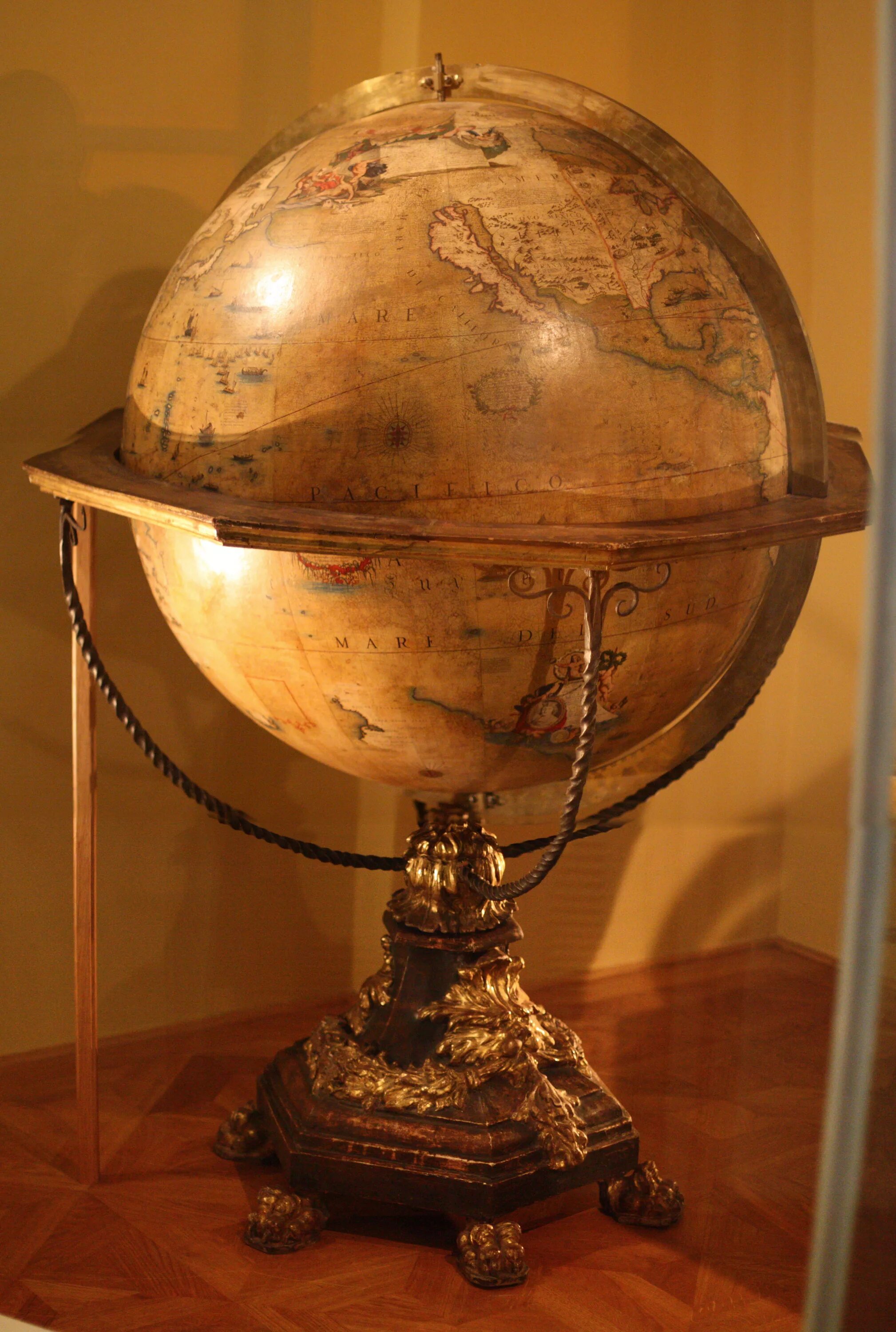 Ягеллонский Глобус из Кракова. Старинный Глобус. Средневековый Глобус. Глобус древний старинный.