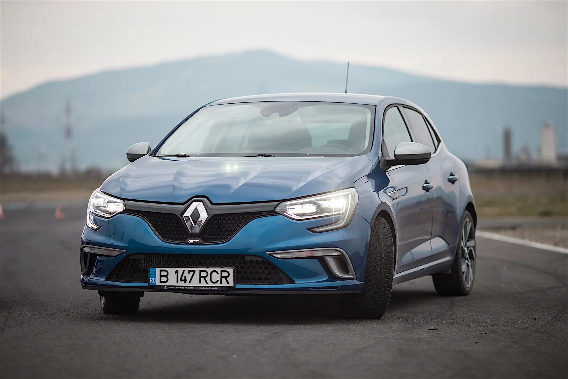 Renault tce. Рено Меган 4 gt line. Рено Меган 2016. Renault Megane 2017. Рено Меган хэтчбек 2017.