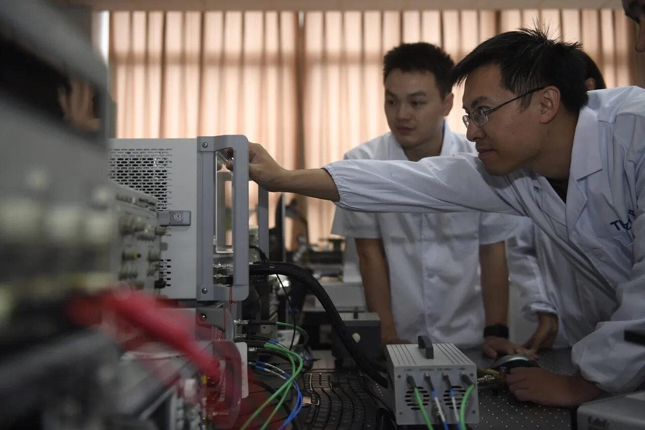 Ёсинори осуми. Корейские ученые. Китайские ученые. Ёсинори осуми голодание. В конце 80 гг японские ученые.