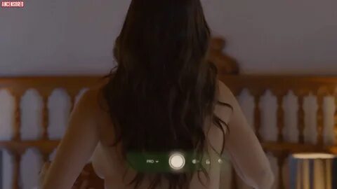 Ela Velden nude pics.