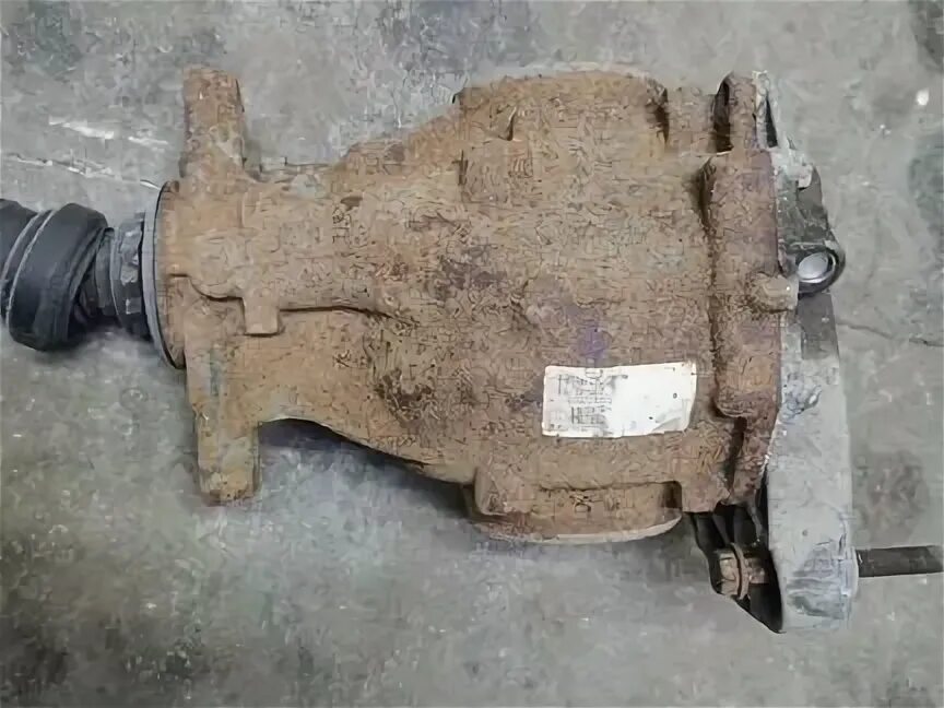 Редуктор bmw x5 e70. Сапун заднего редуктора bmw x5 e70. Редуктор bmw x5 e70. Редуктор bmw x5 e70. Редуктор задний bmw e39.