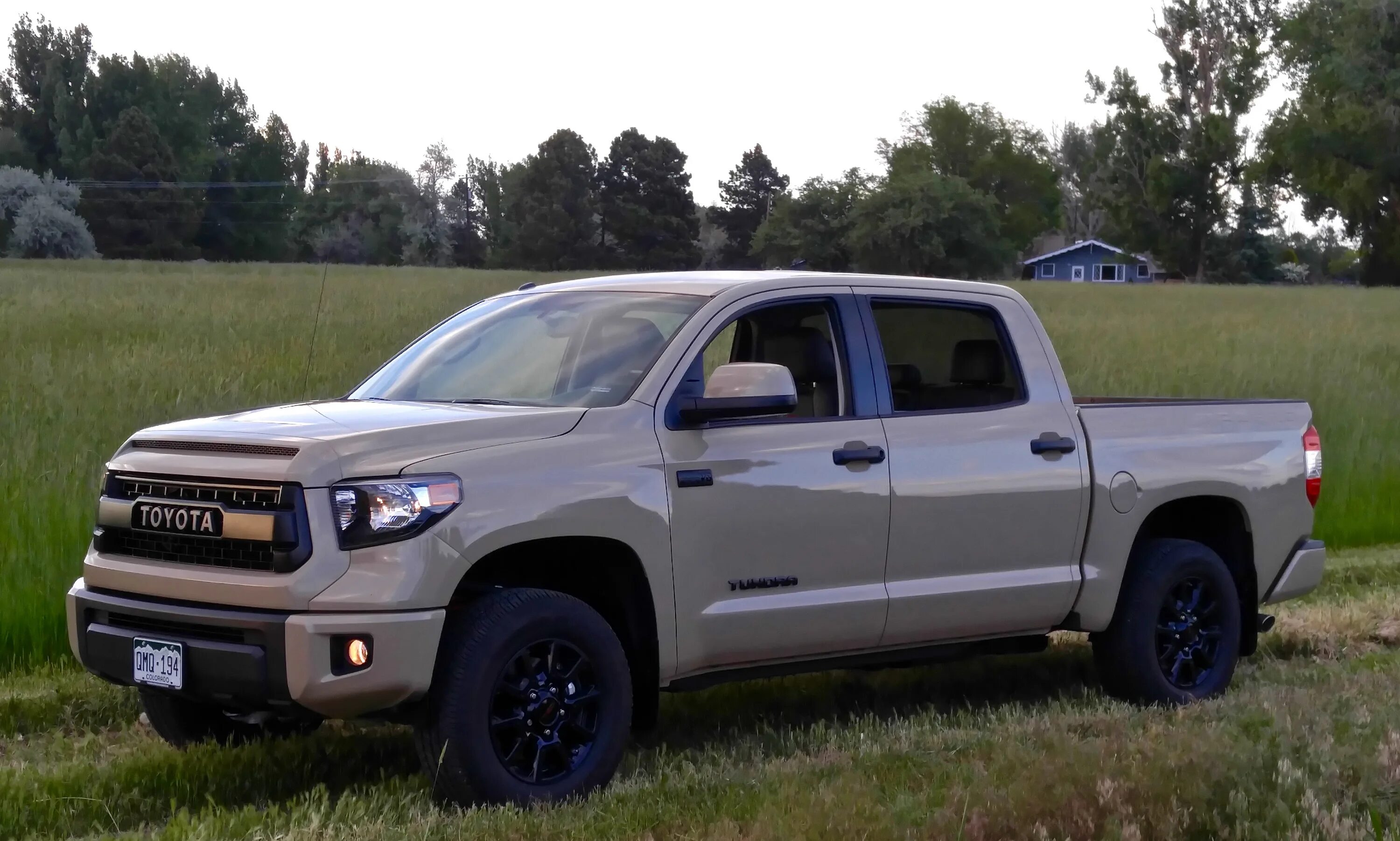 Сколько жрет тойота. Toyota tundra 2014 год. Toyota tundra 1794 edition. Сколько жрет тойота. Xsp toyota.