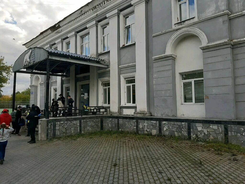 стадион прикамье в закамске. закамск стадион прикамье. стадион прикамье в закамске. закамск стадион прикамье. стадион прикамье ласьвинская 1 пермь.