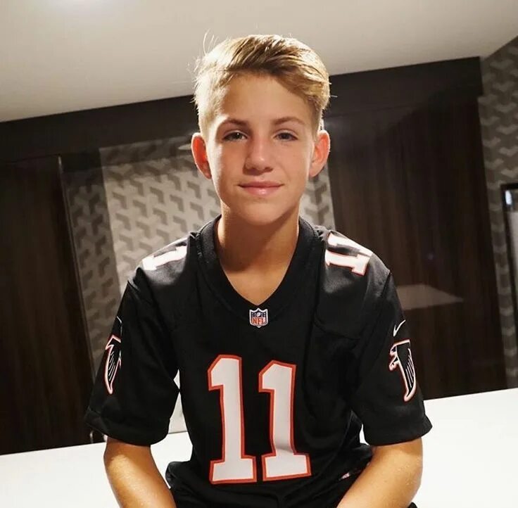 Мэтью би репс. Matty. MATTYBRAPS сестра. Пейтон Майер. Younger boys hot