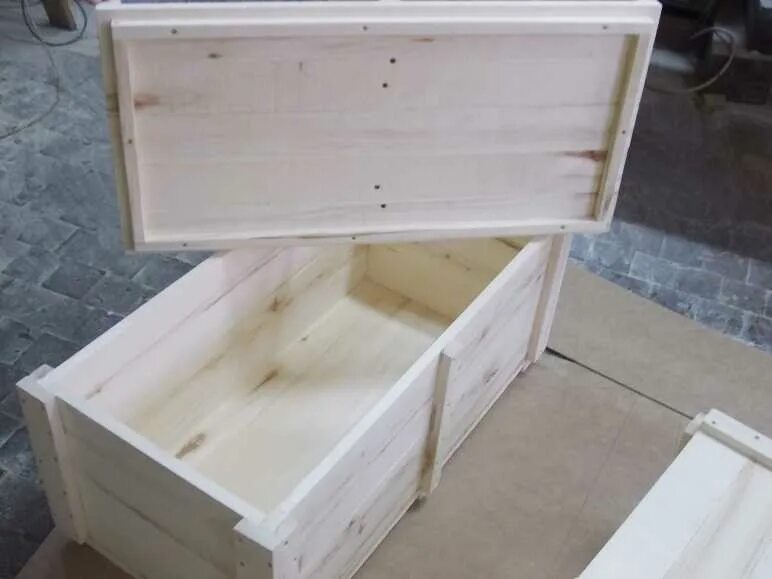 Ящик для сухого посола. Деревянный ящик с рыбой. Деревянный ящик для хранения сала. Деревянный ящик для посола рыбы. Деревянный ящик для засолки.