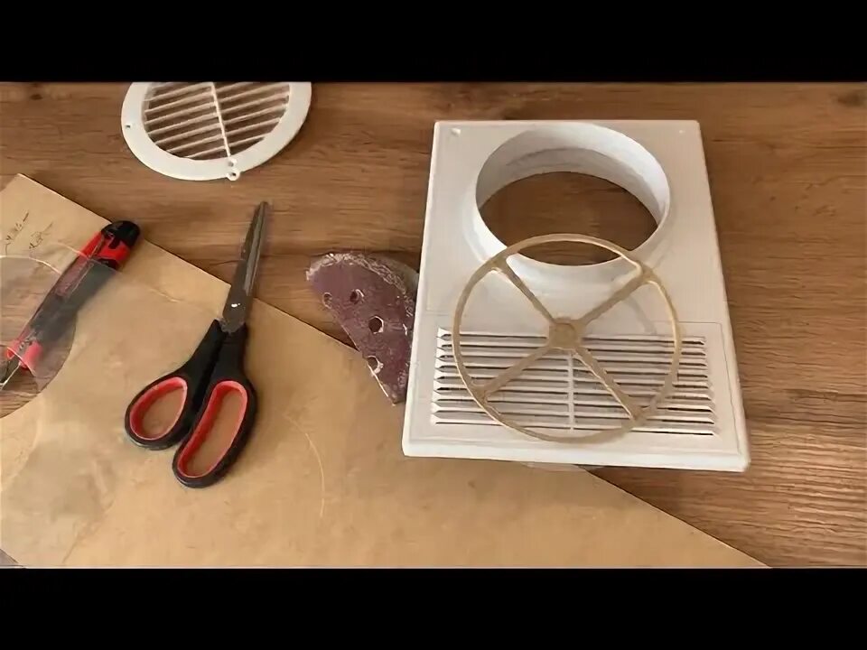 Обратный клапан для вытяжки на кухне хаер. Обратный клапан для вентиляции своими руками. Обратный клапан для вентиляции своими руками. Обратный клапан на вытяжку 100. Обратный клапан для вентиляции 80.