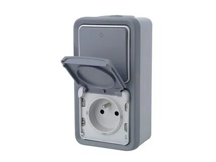 Розетка встраиваемая ip65