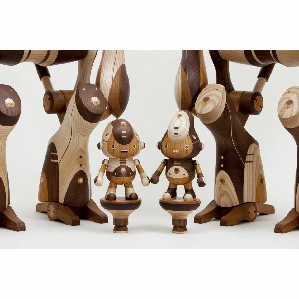 Robot tree