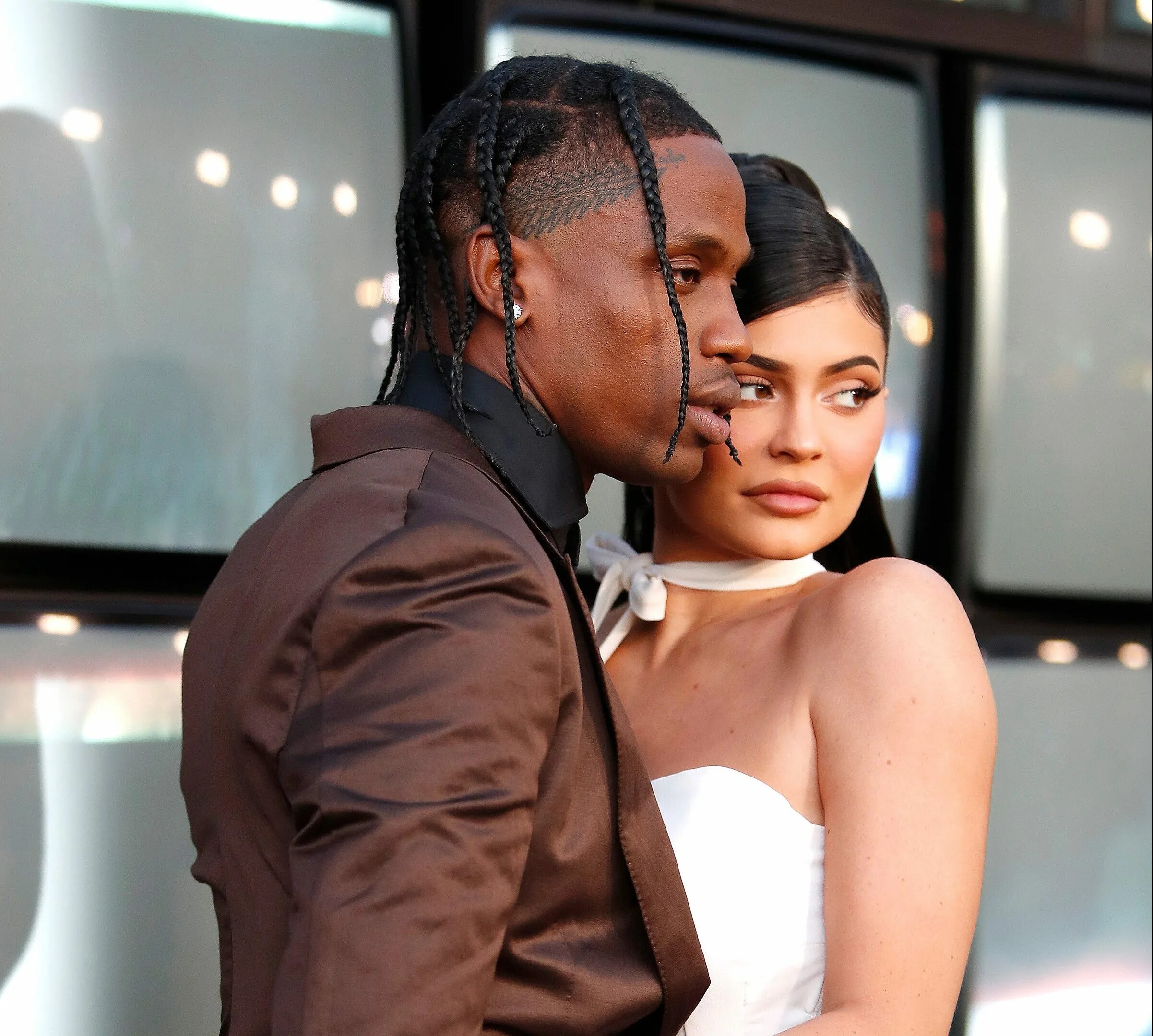 Девушка трэвиса скотта. Kylie Jenner Travis Scott. Travis Scott жена.