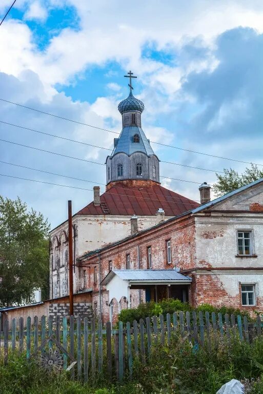 Приход церковь зосимы исоватия в шенкурске. Шенкурск троицкая церковь. Храм зосимы и савватия шенкурск. Собор троицы живоначальной в троицком шенкурском монастыре. Шенкурский район.