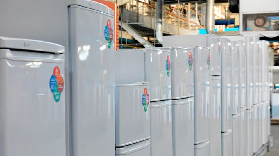 Aerocool 18л автохолодильник характеристики размеры. холодильник донецкого производства. холодильник 2023 года. холодильник донецк днр. завод донфрост в днр.