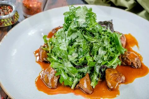 Теплый салат с печенью рецепт