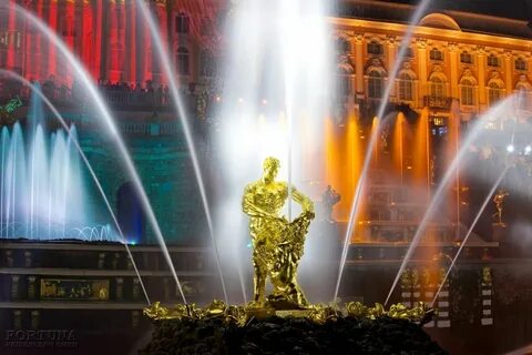 День открытия фонтанов в петергофе