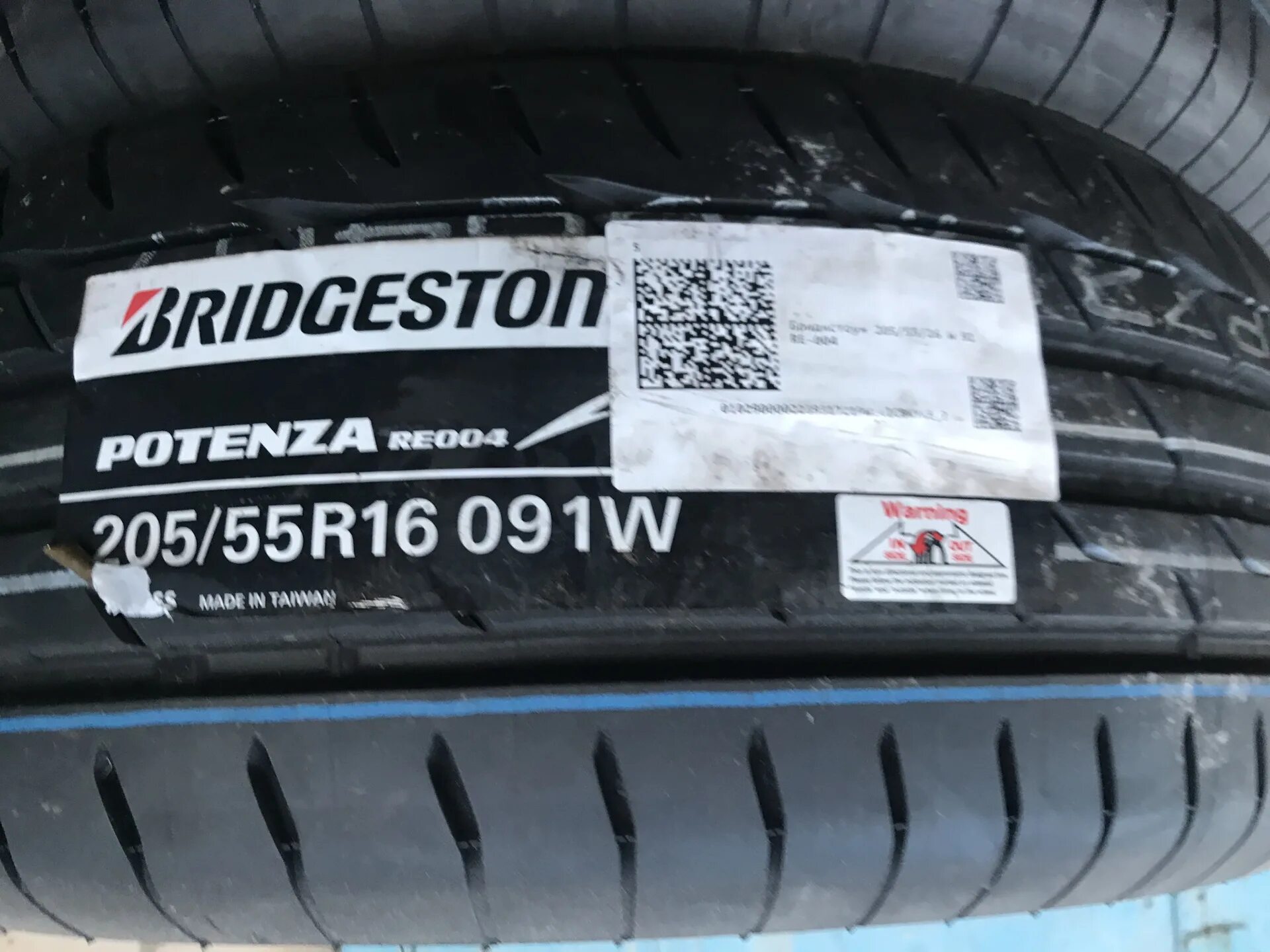 Шины 205 55 r16 екатеринбург купить. Potenza Adrenalin re004. Bridgestone 205/55r16 91w potenza Adrenalin re004. Шины Bridgestone potenza Adrenalin re004. Potenza Adrenalin re004 205/55 r16.