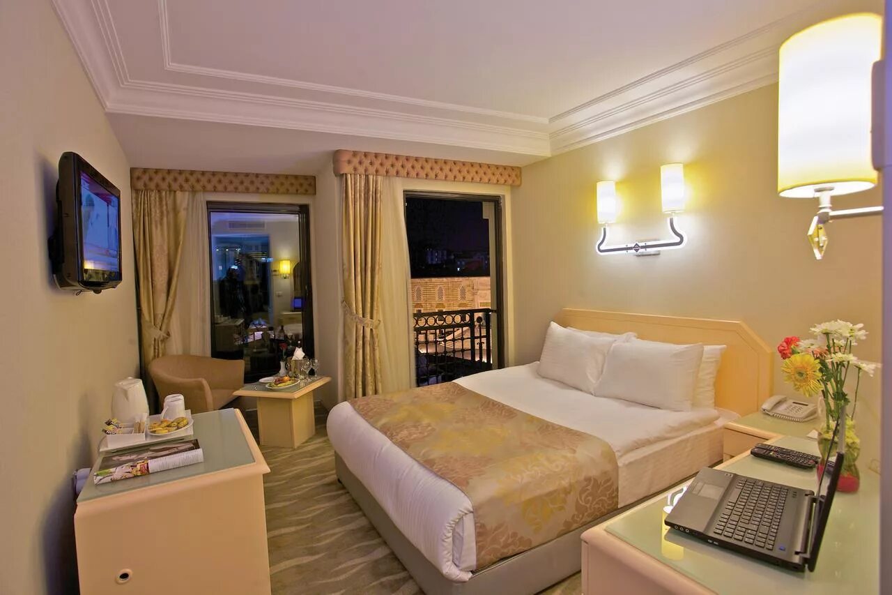 The time hotel laleli 4*. Сити тайм отель санкт-петербург. Мини-отель санкт-петербург недорого рядом со мной. Тайм отель стамбул. Алекс отель малый просп петроградской стороны 19.