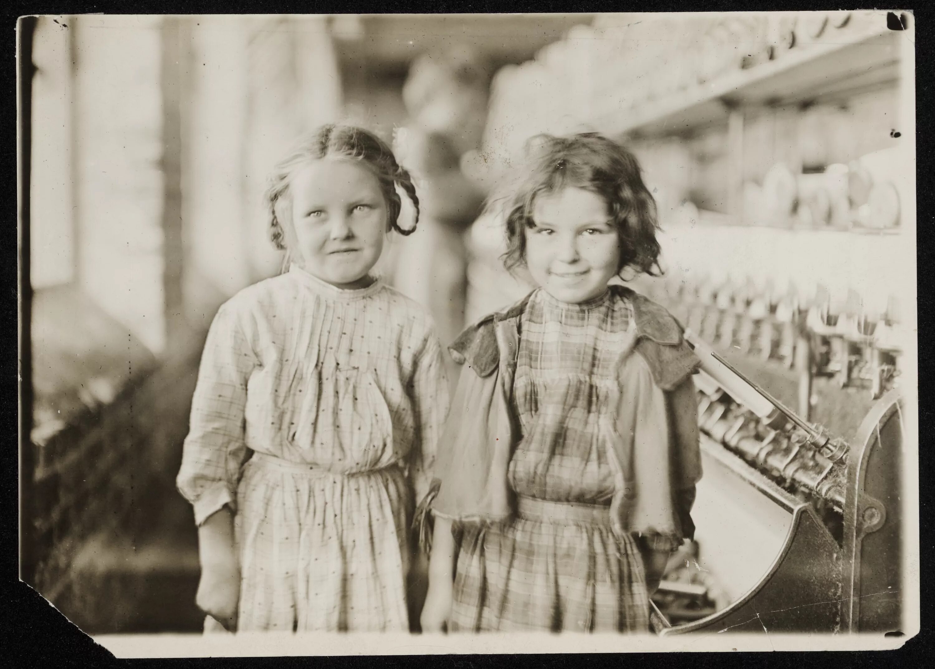 Льюис Хайн детский труд. Льюис Хайн фотограф труд детей. Lewis wickes Hine. Льюис Хайн американский фотограф.