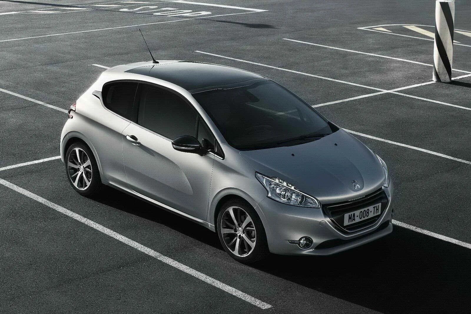 Peugeot 208. Peugeot 208 2. Хэтчбек Peugeot 208. Пежо 208 новый. 208 купить