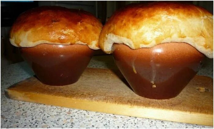 горшочек с тестом.