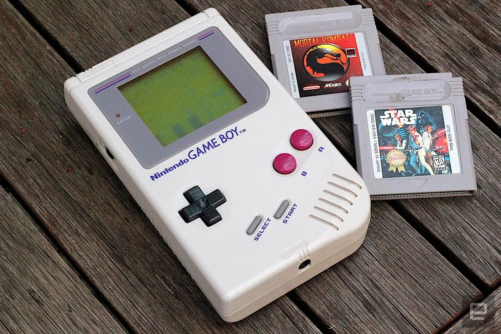 Нинтендо game boy. Приставка Нинтендо 2000. Игровая консоль Нинтендо геймбой. Нинтендо геймбой черный. Игровая game boy