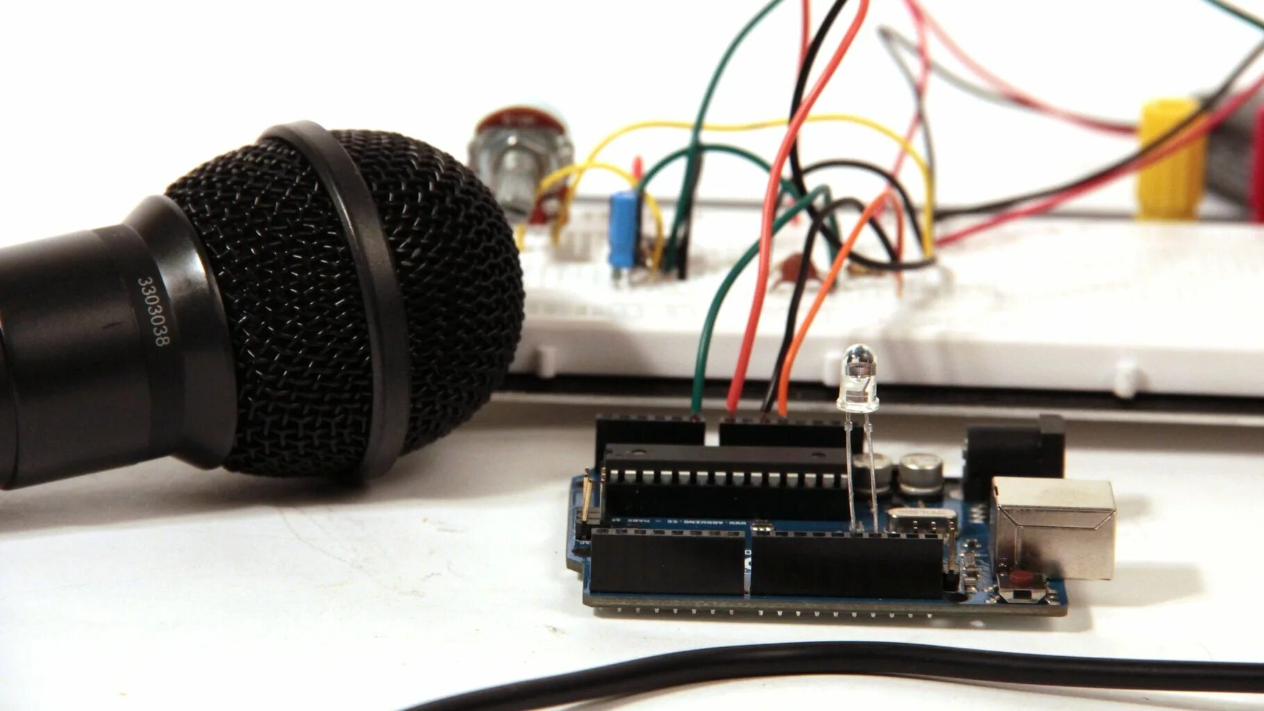 Микрофон ардуино. Arduino audio input. аудиовход ардуино. звукозапись на ардуино. ардуино звуковые эффекты.