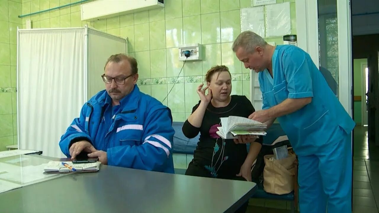 Врачи цгб бийск. Роддом ЦГБ Г Бийск. Бозовский роддом Бийск. Главврач ЦГБ Бийск. Бозовская больница 2 Бийск.