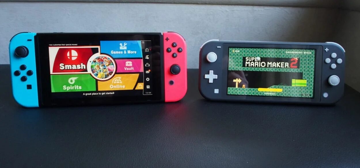 Nintendo Switch Lite vs PSP. PSP Switch. PS Vita vs Switch. Switch Lite vs PS Vita. Nintendo vita