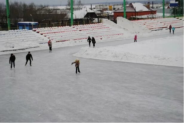 стадион шахтер кемерово каток. стадион шахтер ленинск-кузнецкий каток. каток шахтер ленинск кузнецкий. каток шахтер ленинск кузнецкий. каток в парке чудес кемерово.