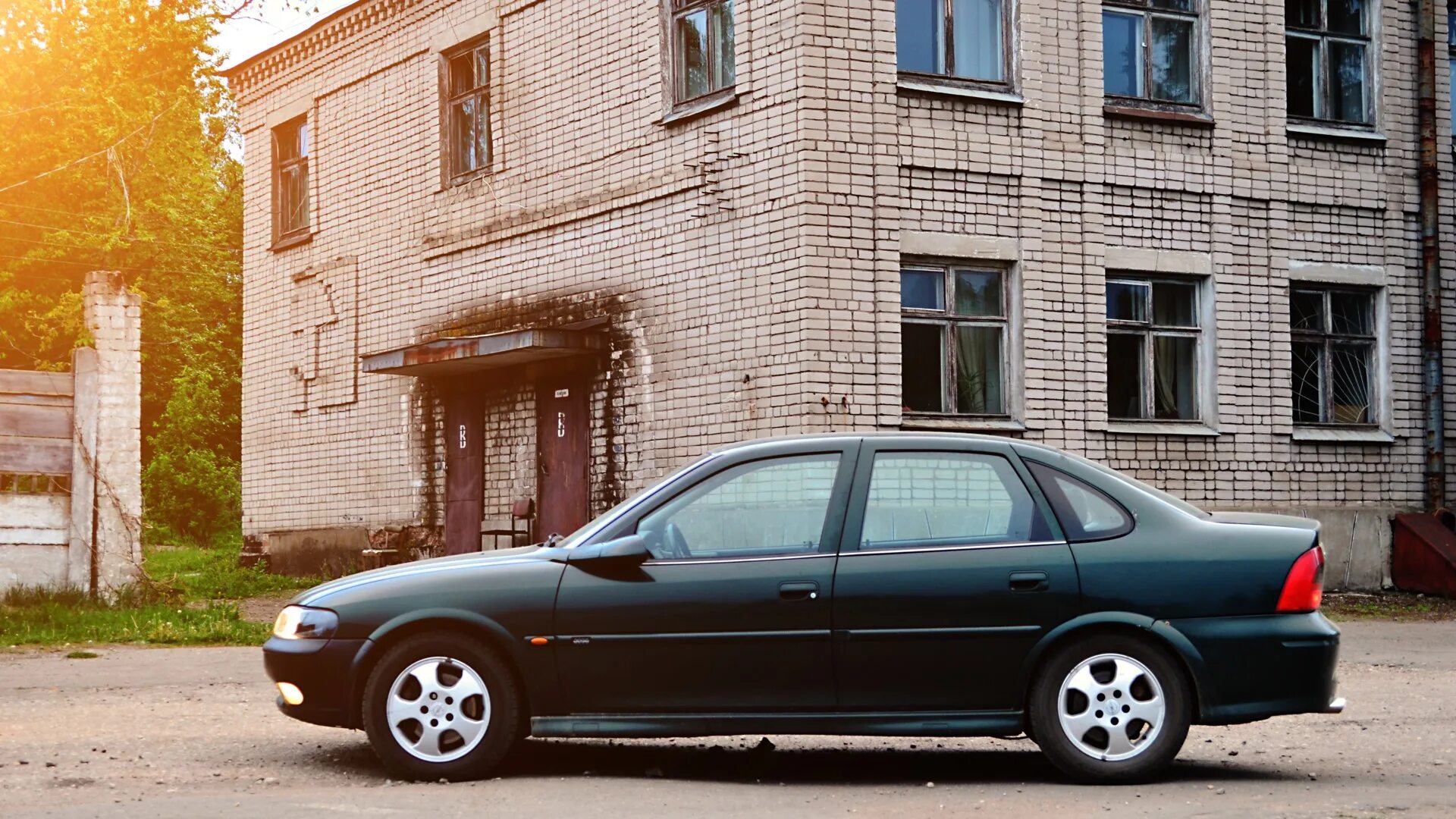 Вектра б 2000 года. Opel Vectra b седан 2000. Опель Вектра б 2000г. Опель Вектра 2000г. Опель Вектра седан 2000.