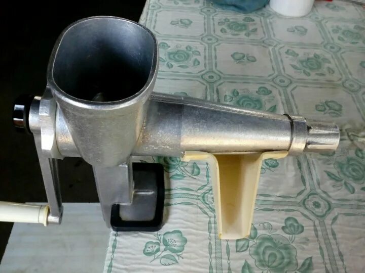 Как собрать советскую соковыжималку. Ручная соковыжималка сб-4. Соковыжималка ручная механическая шнековая ту 205 РСФСР 07274-80. Соковыжималка шнековая сб-1. Соковыжималка ручная сб_4м