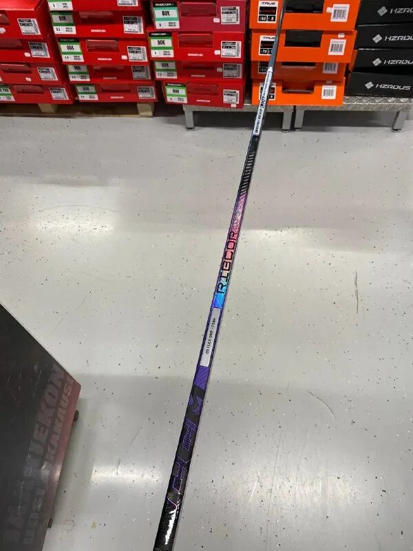 Клюшка ccm ribcor trigger 7. Ловушка bauer hyperlite. Перо хоккейное fx4 е57052 5l. Ccm jetspeed ft3. Ccm ribcor trigger 5.