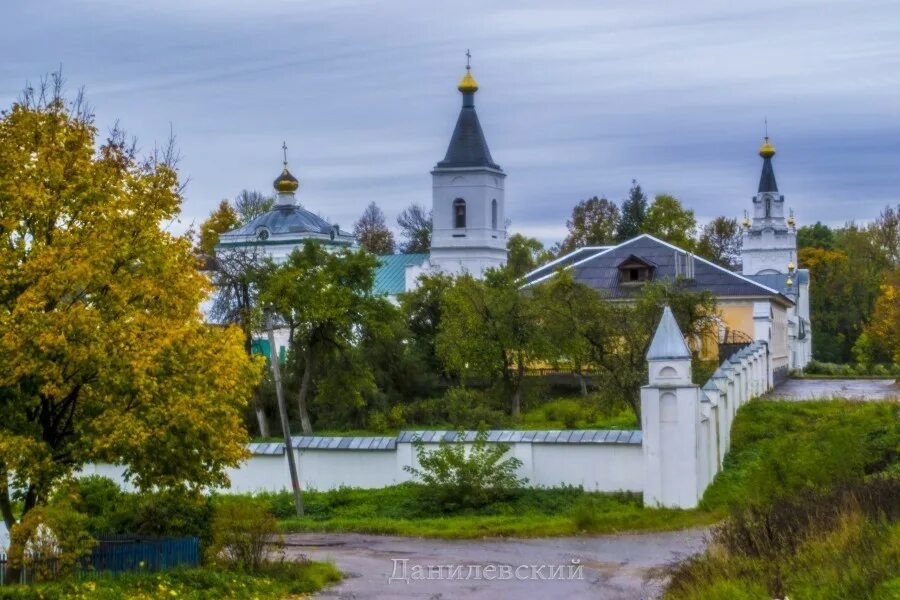 спасо преображенский монастырь в городе рославль смоленской области. спасо-преображенский монастырь (рославль). спасо-преображенский рославльский мужской монастырь. рославль преображенский монастырь. рославль преображенский монастырь.