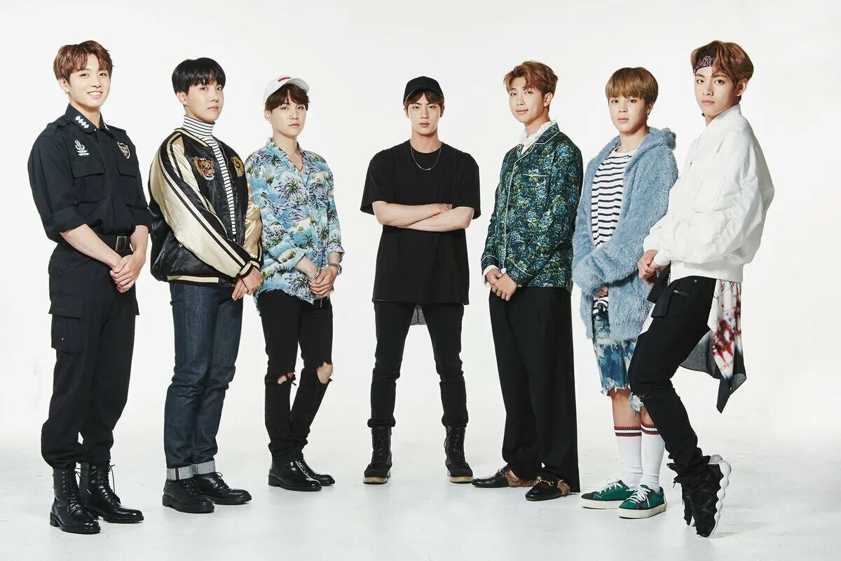 Картинки bts. Группа bts. bts festa 2017. группа битиэс корейская. музыкальная группа корейцев bts.