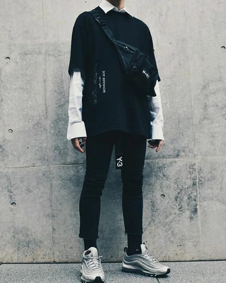 Long Tactique Noir Veste portée par Scarlxrd sur son Instagram account @scarlxrd