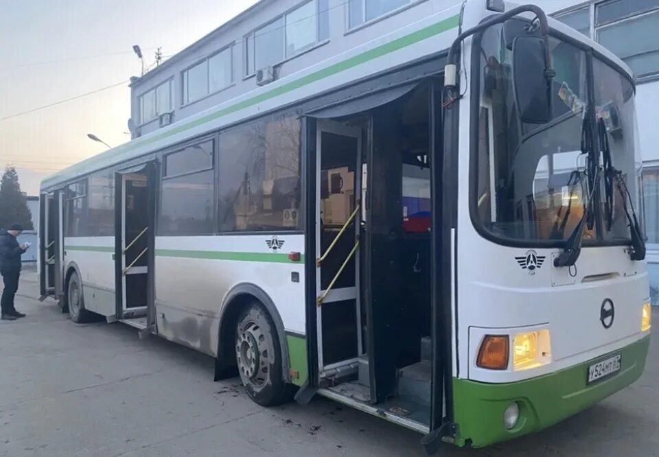 Автобус 3 колодня. Автоколонна 1308 Смоленск. Автобус Смоленск. Смоленский автобус. Дополнительные автобусы.