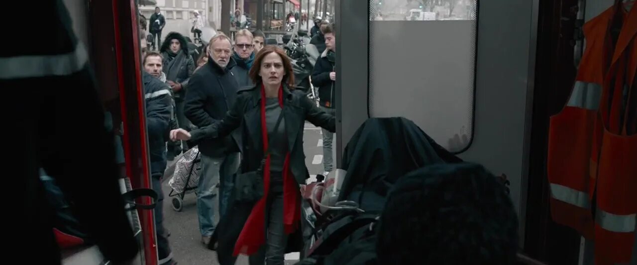 Небеса подождут реальные события. Мэтт дэймон форд против феррари. Основано на реальных событиях ведущий. Основано на реальных событиях постер. Море спокойствия russian horror story.