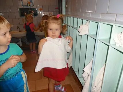 Умывание детей в детском саду