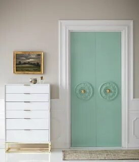 Look door