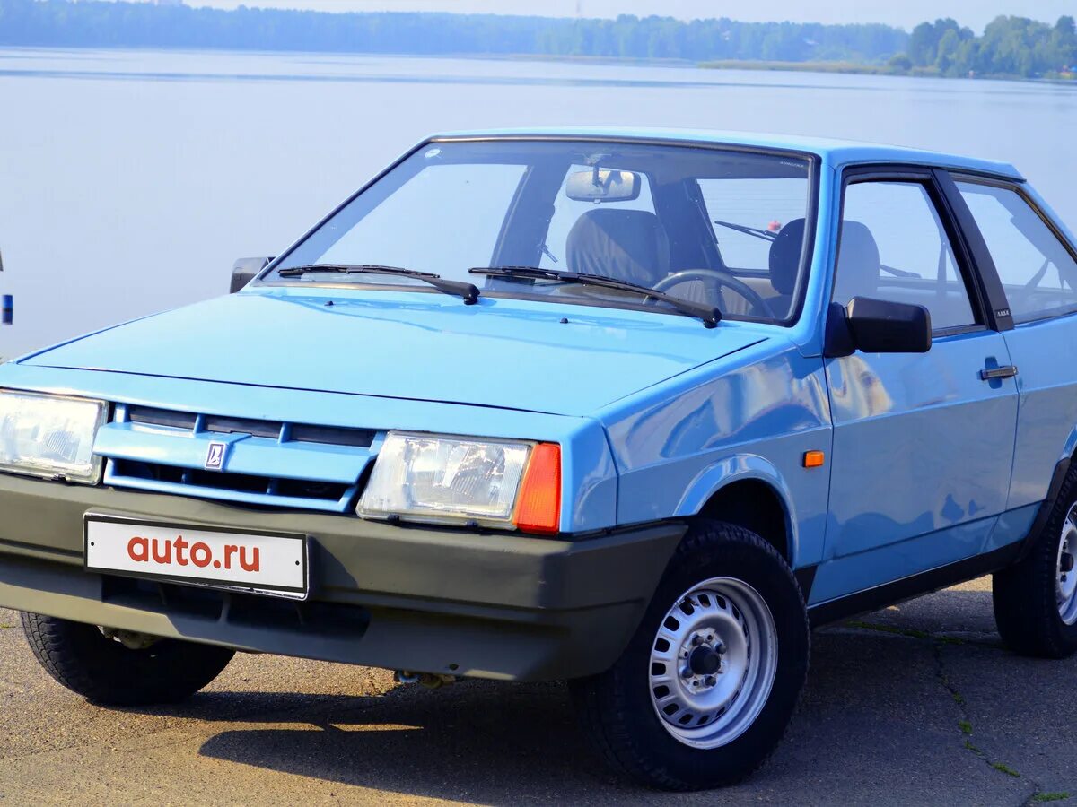 Ваз 2108 1987-2005. Год выпуска ваз 2108. Ваз 2108 1 поколение. Ваз-2108 хэтчбек. Ваз-2108 хэтчбек.