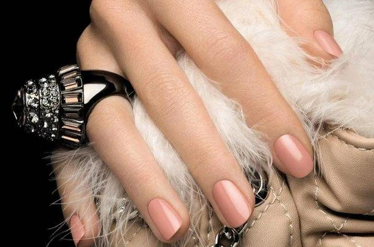Ногтевая мода. Маникюр. Самый модный маникюр. Красивые нарощенные ногти. Модные женские ногти.