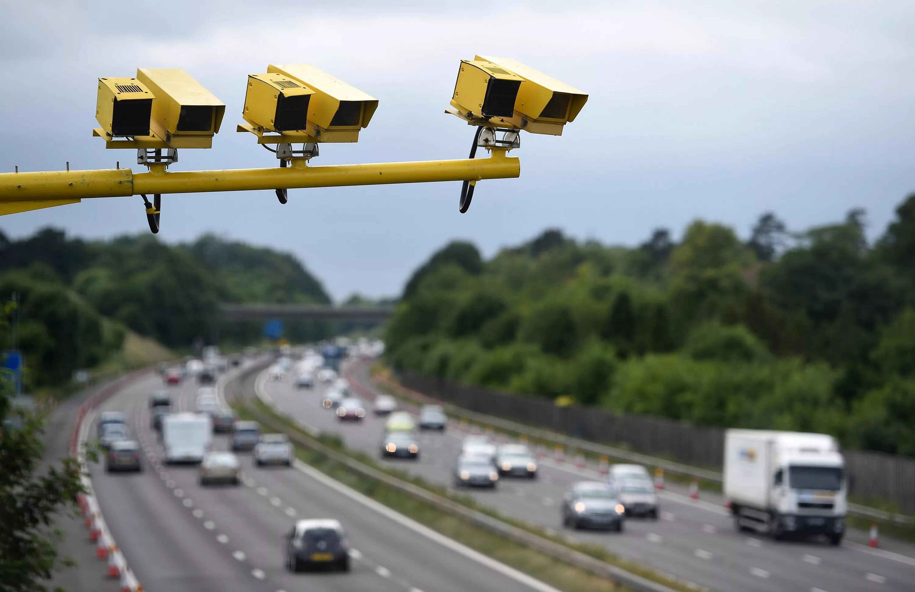 Дорожные камеры. Камеры на дорогах. Камера дорожного наблюдения. Видеокамеры машинного зрения.