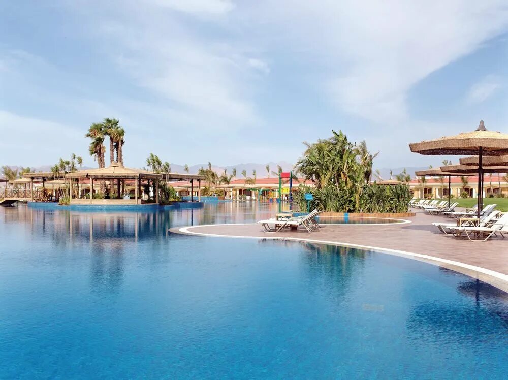 Golf beach resort sharm el sheikh 5. Маритим жоли виль гольф резорт. Jolie ville golf & resort (ex. Jolie ville golf resort 5 шаркс бэй. Jolie ville golf resort 5.